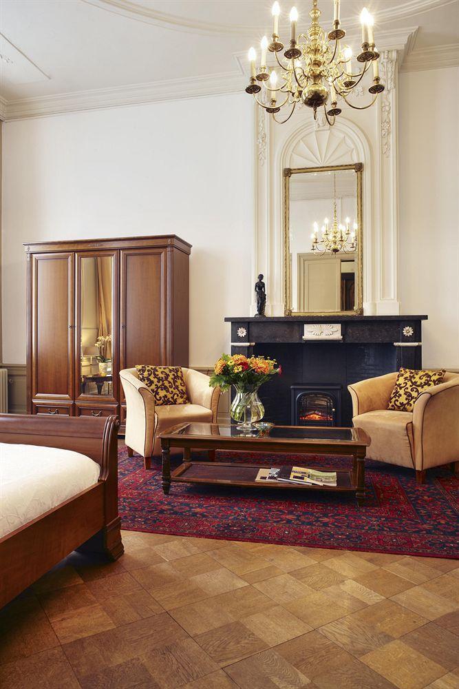 Hotel Aan De Dam 米德尔堡 外观 照片